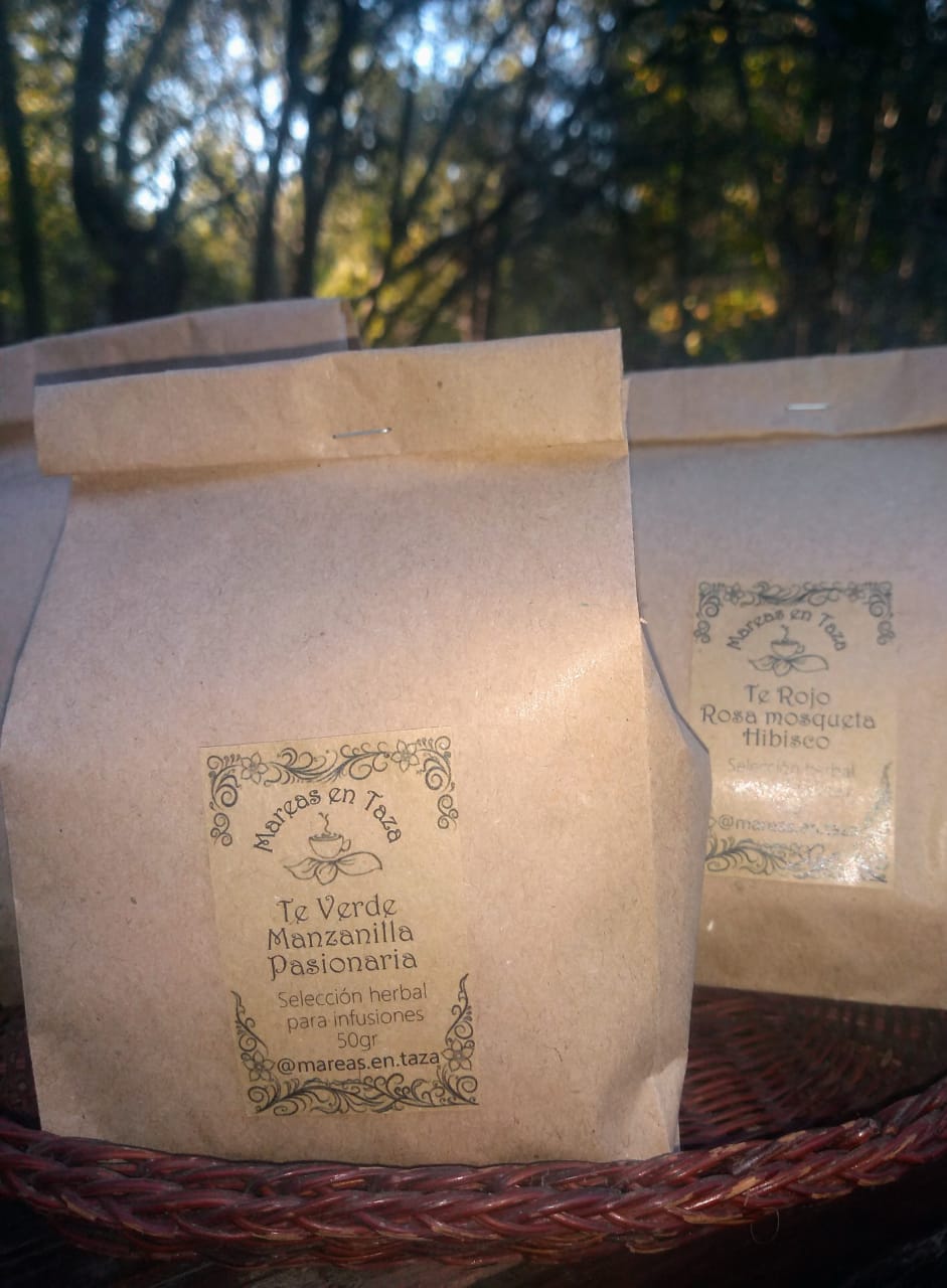 Imagen ilustrativa de Hierbas:Te Rojo,Menta,Jengibre 50g "Mareas en taza"